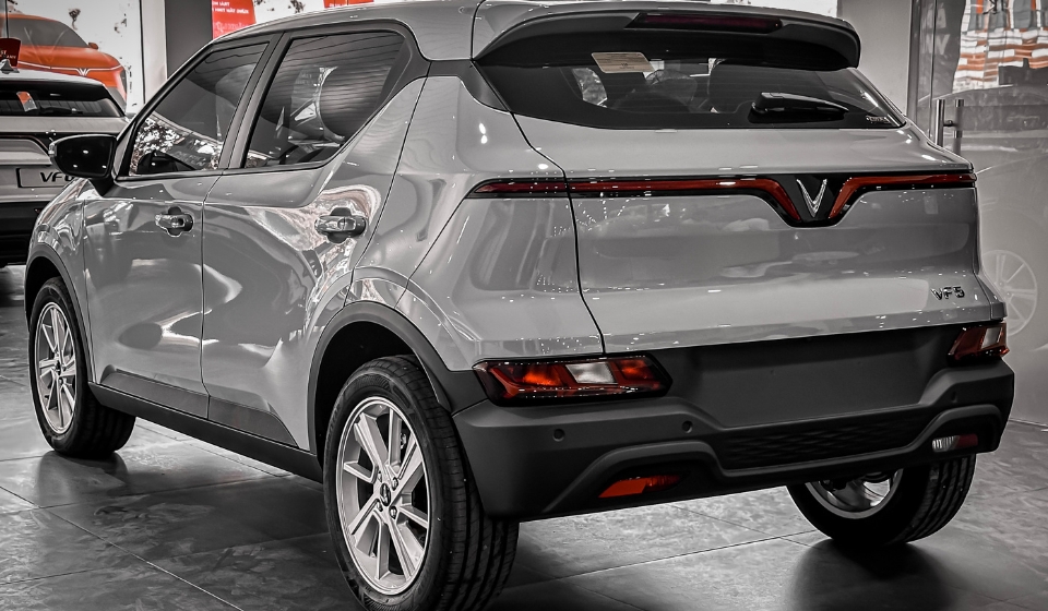 Giá xe VinFast VF5 Plus