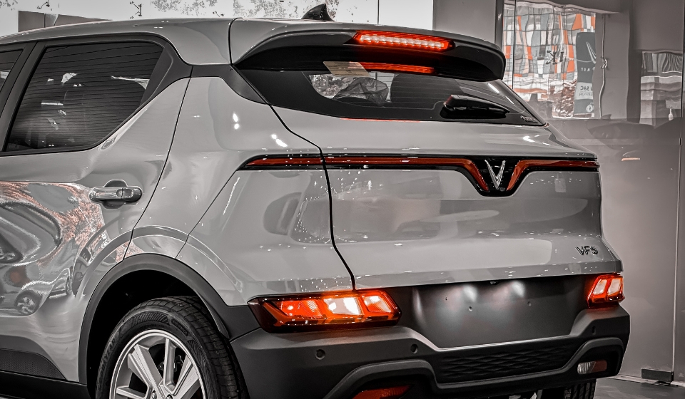 Giá xe VinFast VF5 Plus